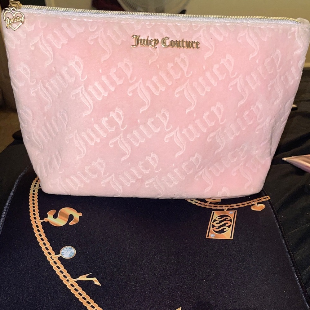 Juicy Couture Soft Pink Cosmetic Case